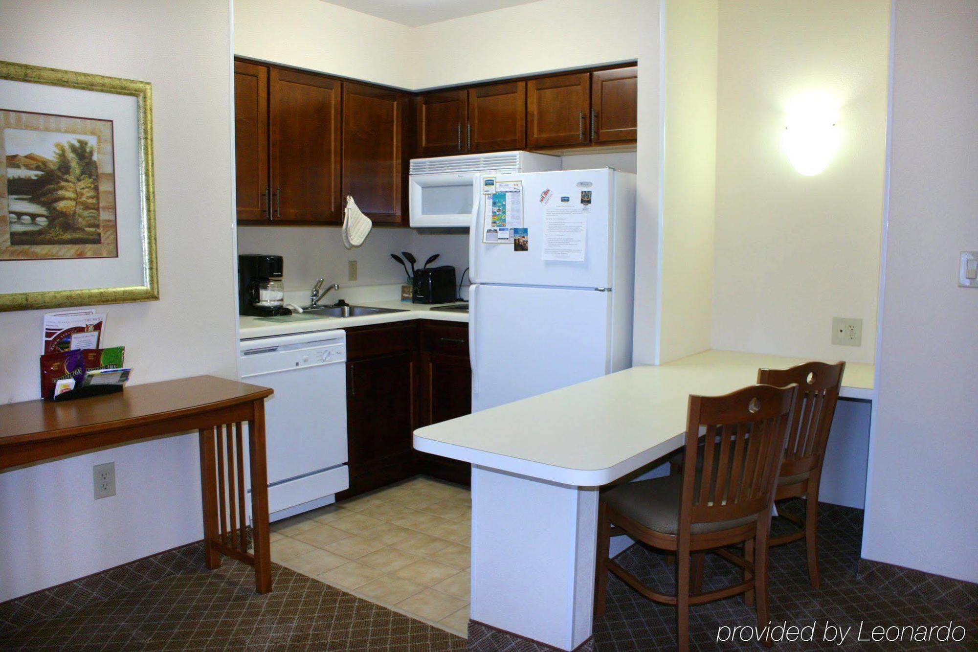 Staybridge Suites Chantilly Dulles Airport By Ihg Room photo